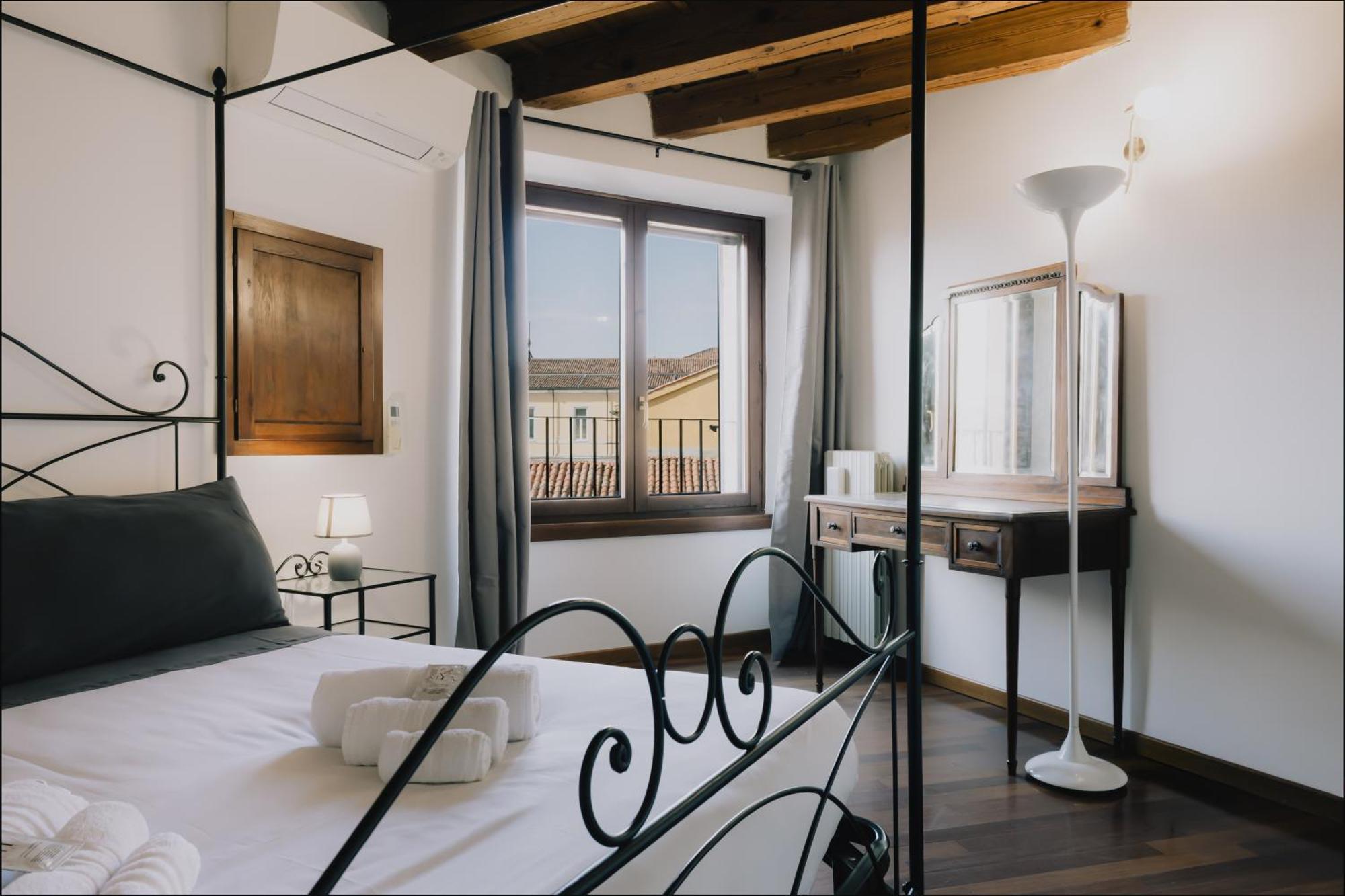 Cavour Luxury Apartments - Verona — Photos 1